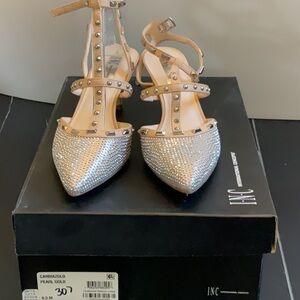 INC International Concepts Carma Pearl Gold Glitter kitten Heels